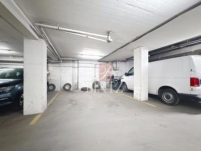 Parking / Garage - 15 m²