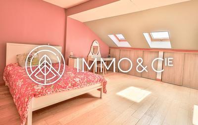 Corps de ferme - 219 m² - 6 pièces