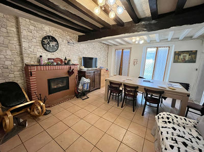 Maison - 178 m² - 7 pièces