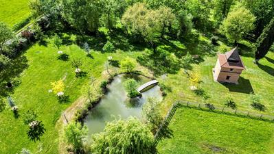 Haras - 500 m² - 13 pièces