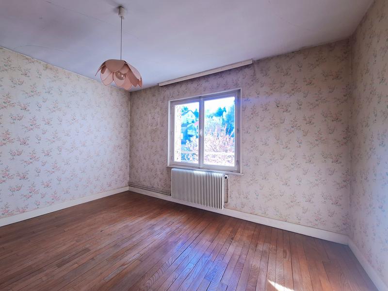 Maison - 110 m² - 6 pièces