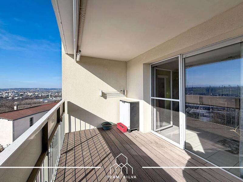 Appartement - 77 m² - 4 pièces