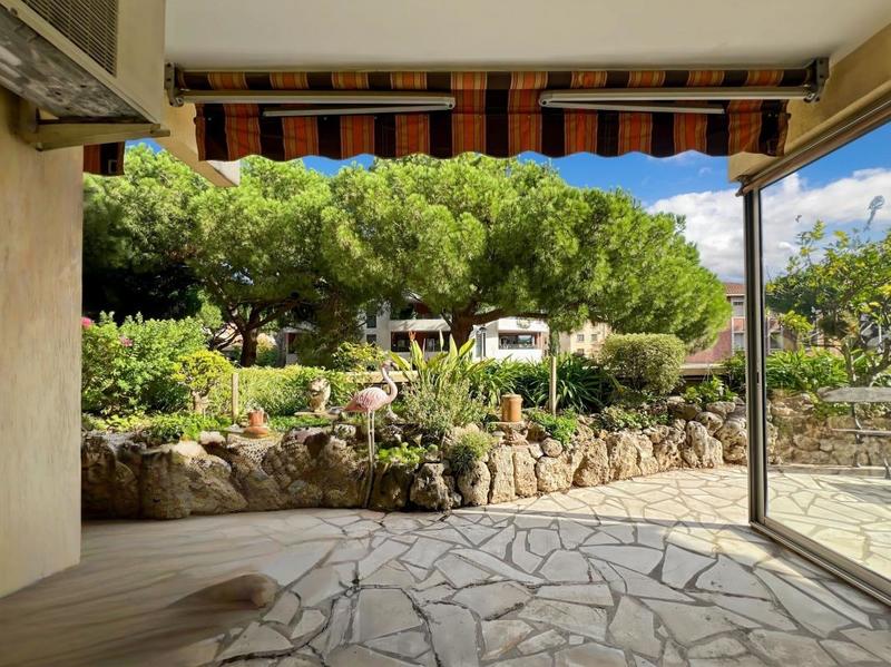 Appartement - 98 m² - 4 pièces