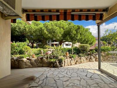 Appartement - 98 m² - 4 pièces