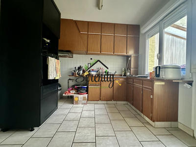 Maison - 110 m² - 5 pièces