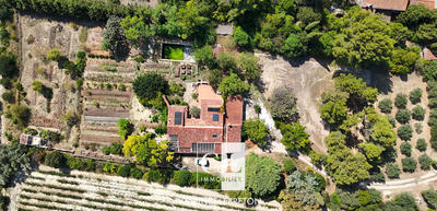 Villa - 295 m² - 5 pièces