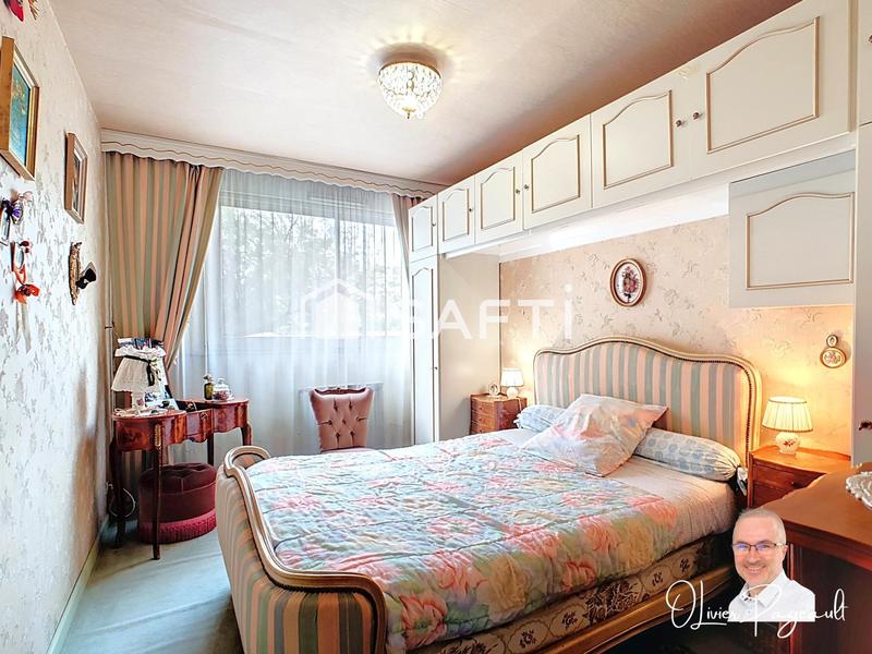 Appartement - 113 m² - 6 pièces