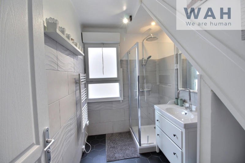 Maison de village - 87 m² - 3 pièces