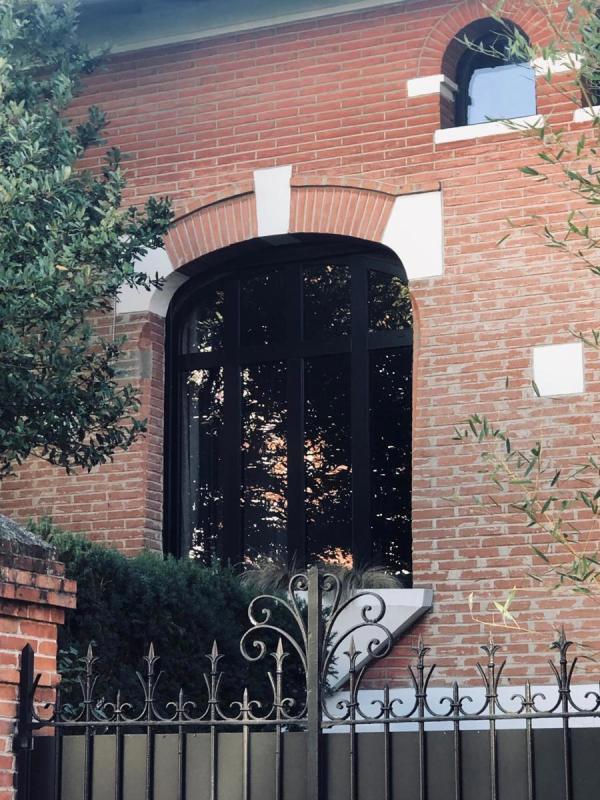 Maison - 315 m² - 12 pièces