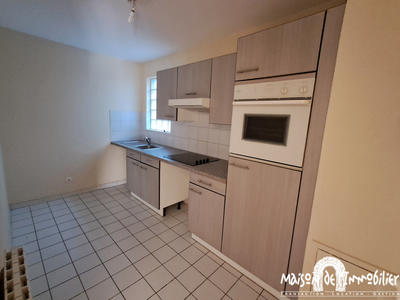 Appartement - 93 m² - 3 pièces