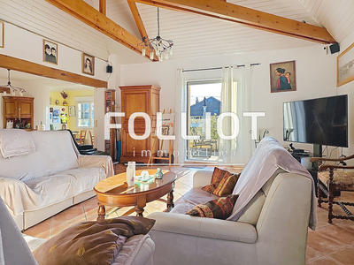 Maison - 227 m² - 7 pièces