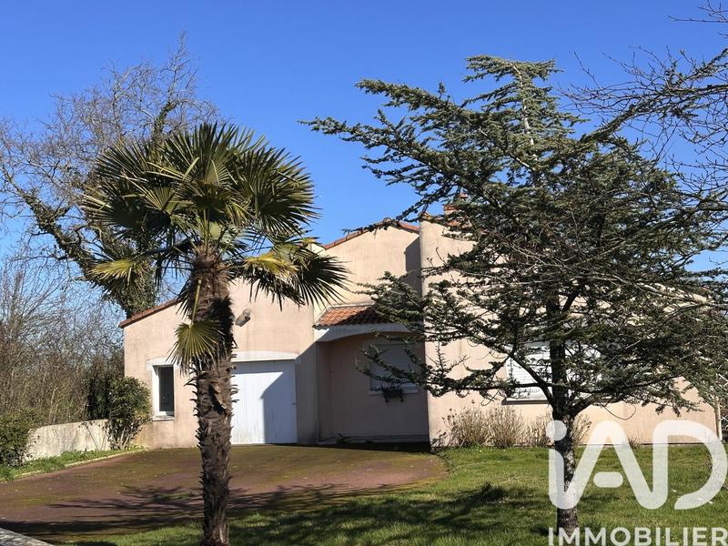 Maison - 100 m² - 5 pièces