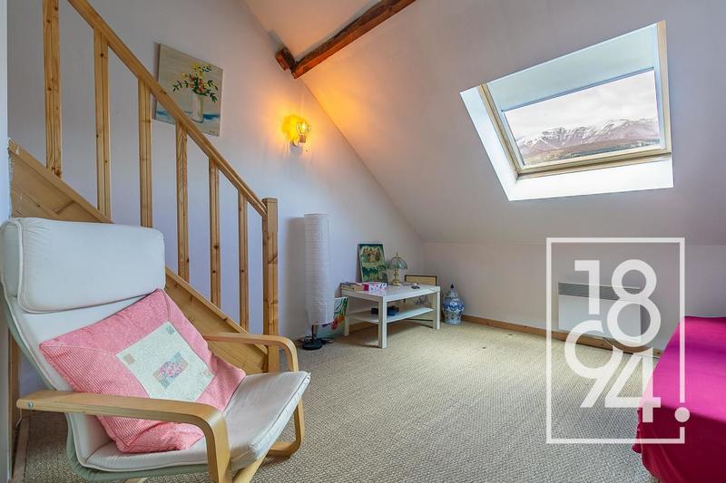 Appartement - 129 m² - 7 pièces