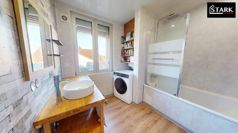 Appartement - 87 m² - 4 pièces