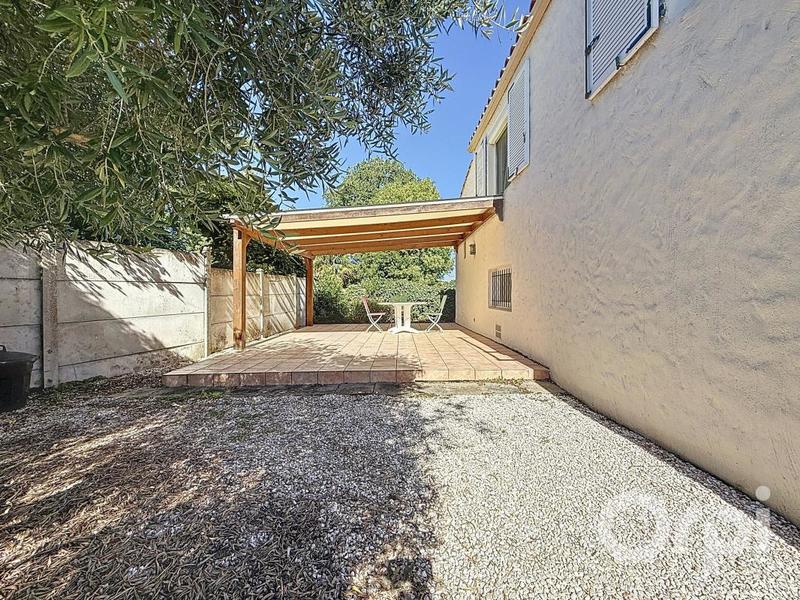 Maison - 96 m² - 4 pièces