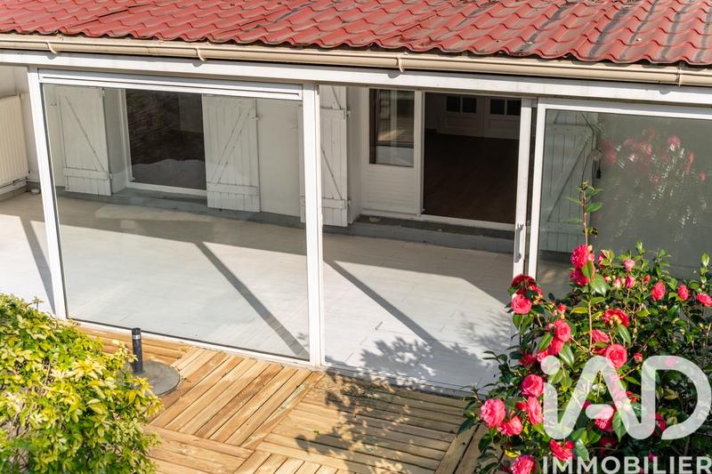 Maison - 92 m² - 5 pièces