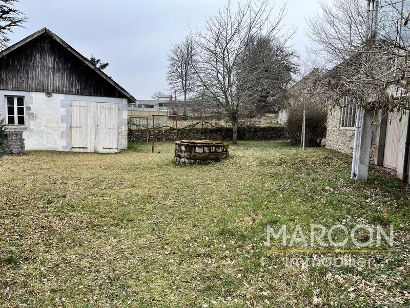 Maison - 265 m² - 10 pièces