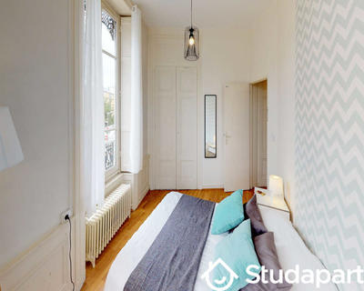 Chambre - 55 m² - 1 pièce