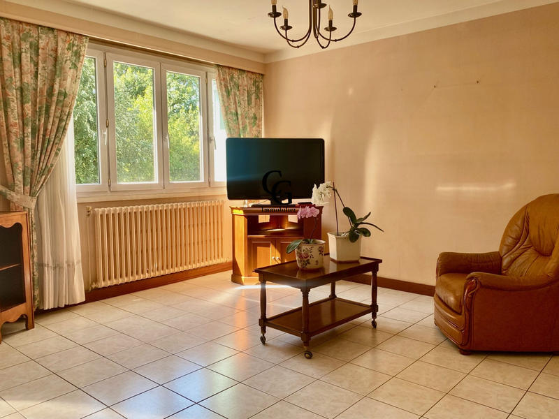 Maison - 99 m² - 4 pièces