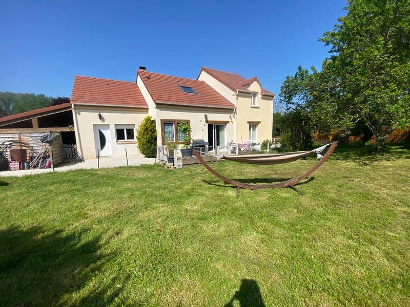Maison - 147 m² - 6 pièces