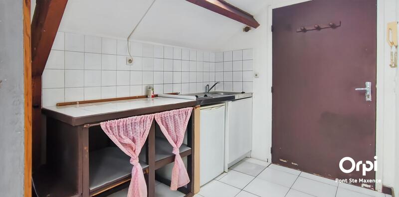 Studio - 28 m² - 1 pièce