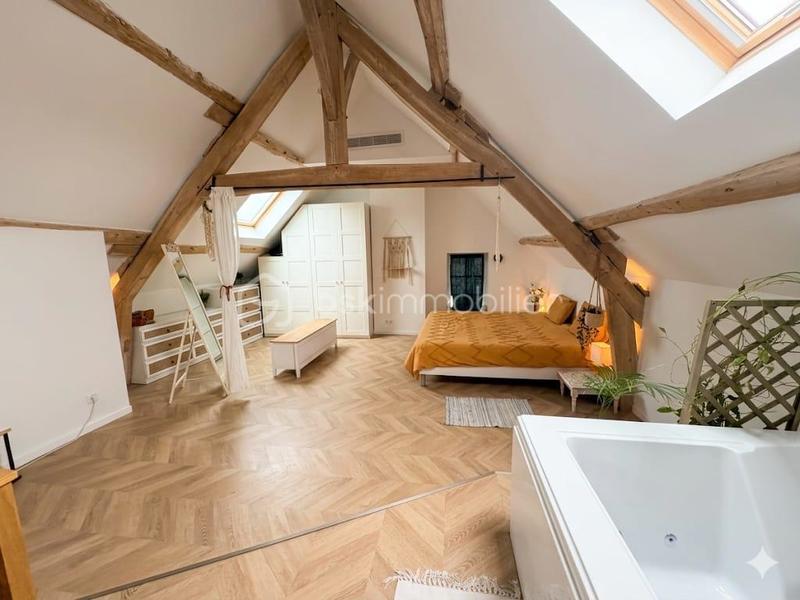 Maison ancienne - 138 m² - 6 pièces