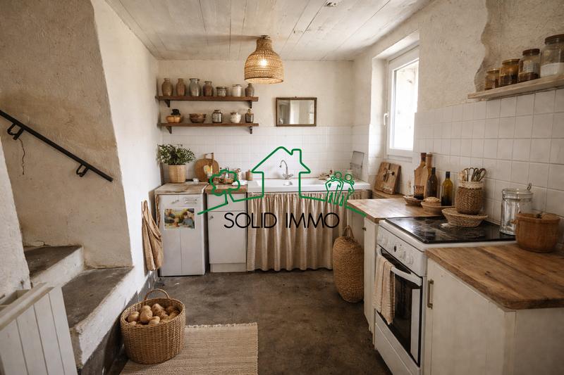 Maison - 90 m² - 5 pièces