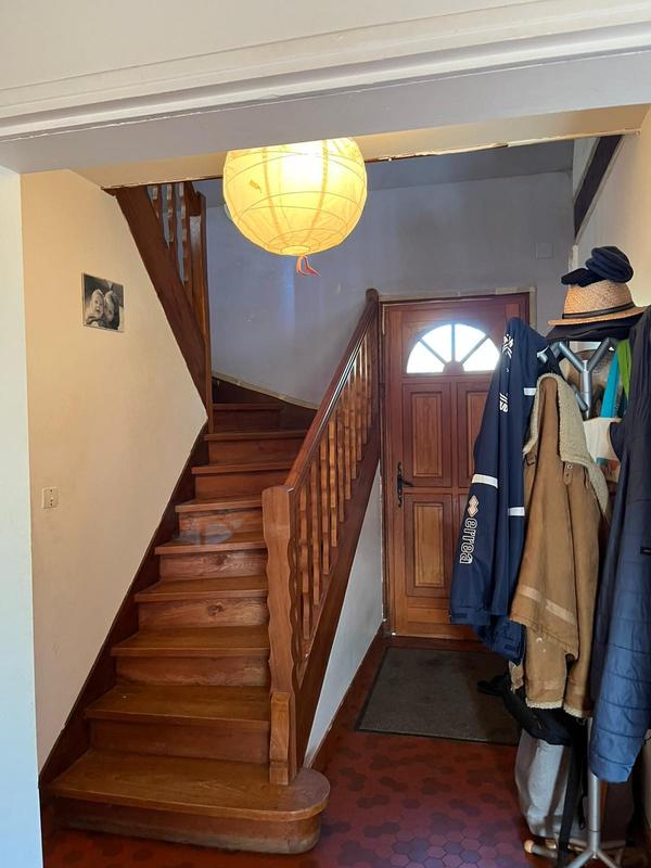 Maison - 178 m² - 6 pièces