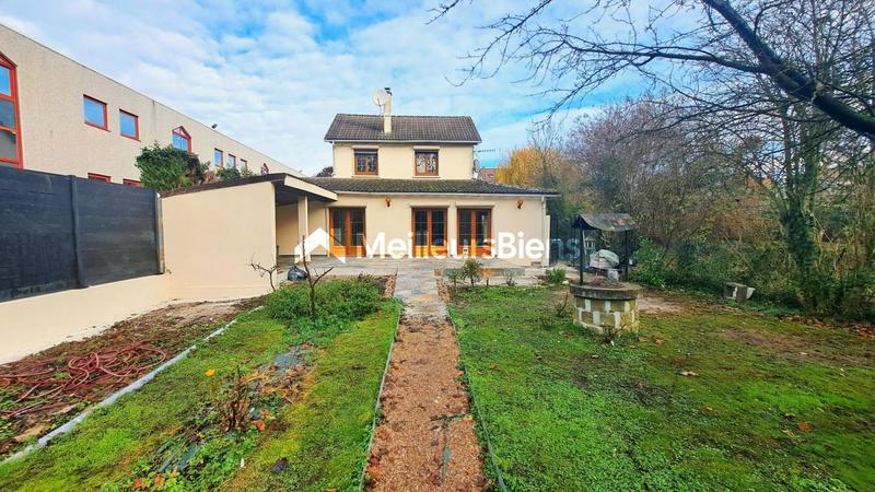 Maison - 120 m² - 5 pièces