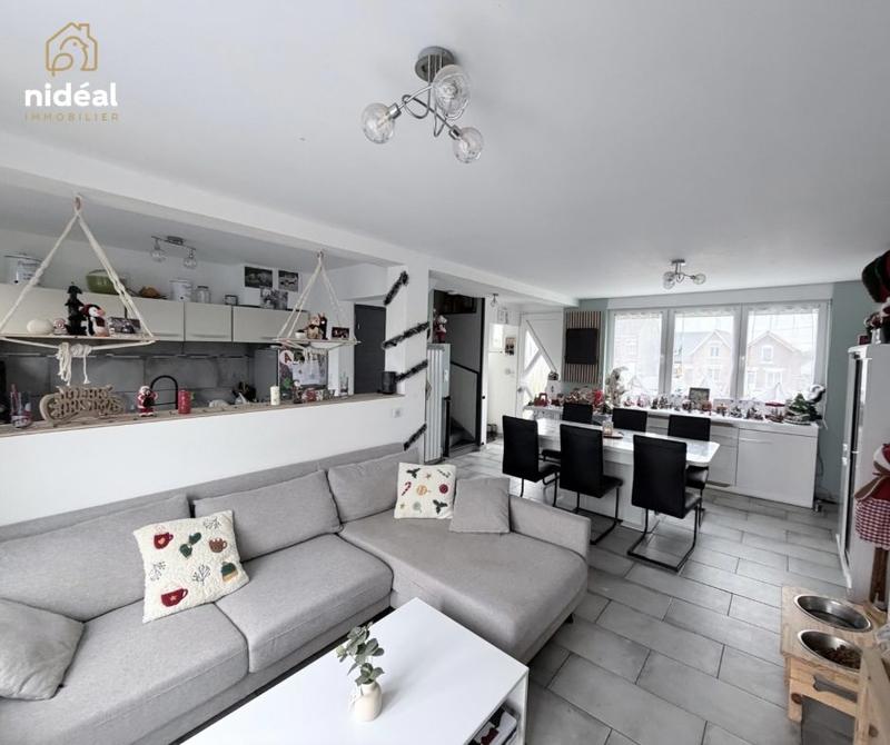 Maison - 80 m² - 4 pièces