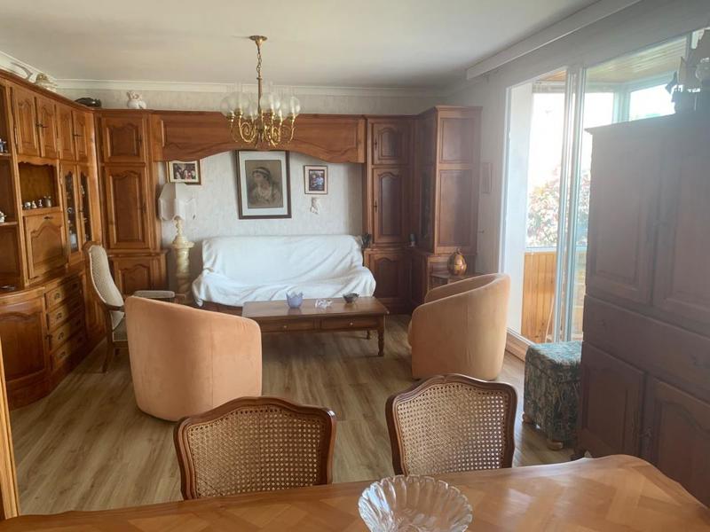 Appartement - 89 m² - 5 pièces