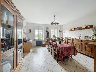 Maison - 165 m² - 7 pièces