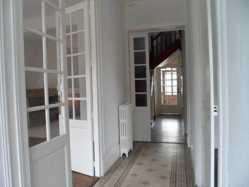 Maison traditionnelle - 182 m² - 6 pièces