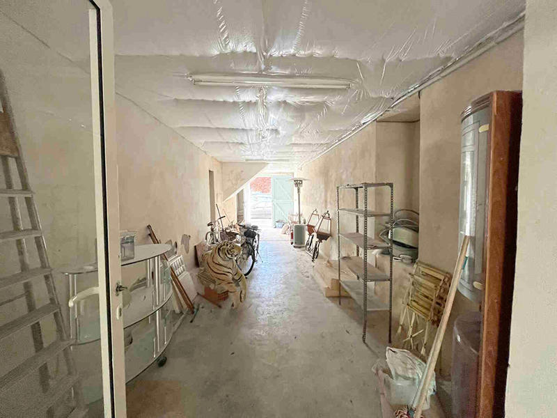 Immeuble - 260 m² - 9 pièces