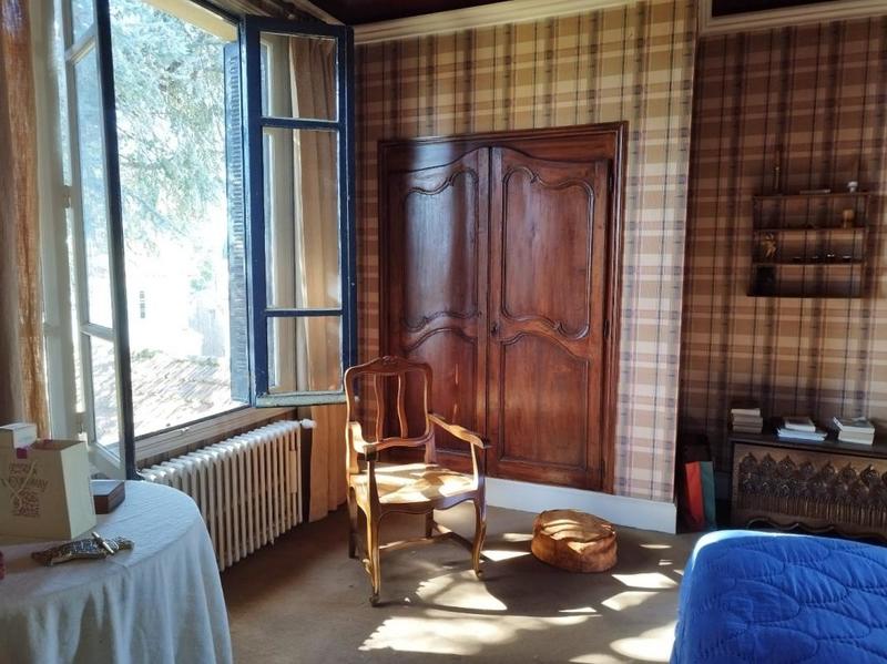 Demeure - 211 m² - 8 pièces