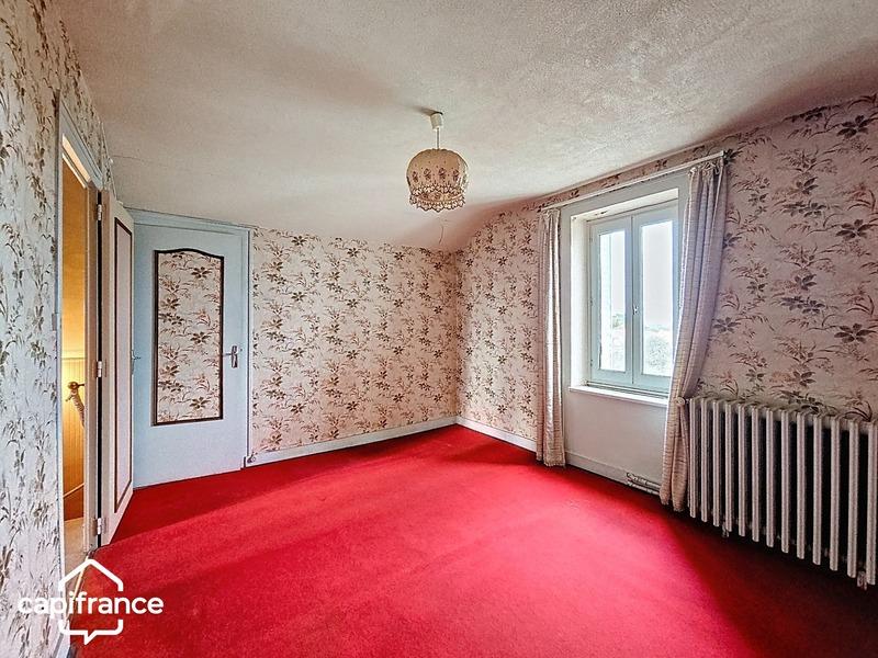 Maison - 90 m² - 5 pièces