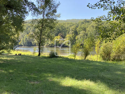 Maison - 208 m² - 6 pièces