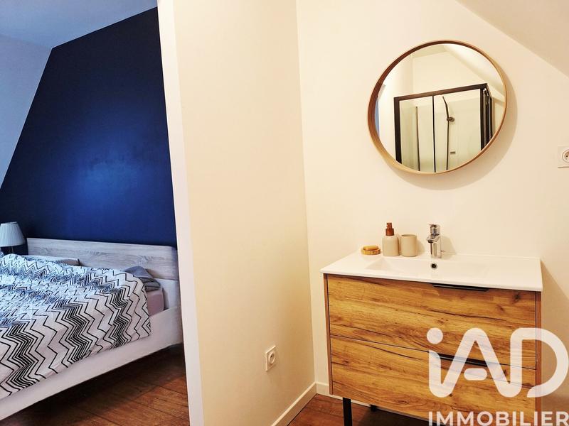 Maison - 90 m² - 5 pièces