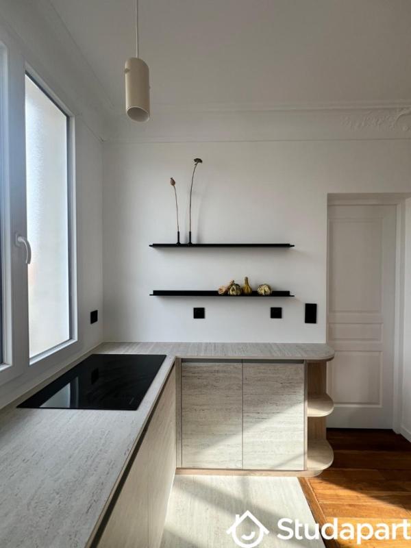 Chambre - 11 m² - 1 pièce