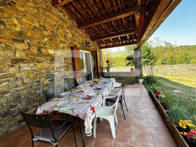 Mas - 100 m² - 4 pièces