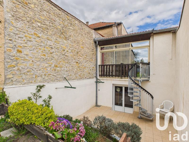 Maison - 125 m² - 5 pièces