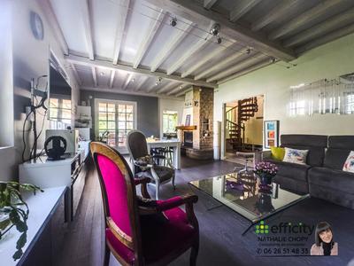 Maison - 199 m² - 7 pièces