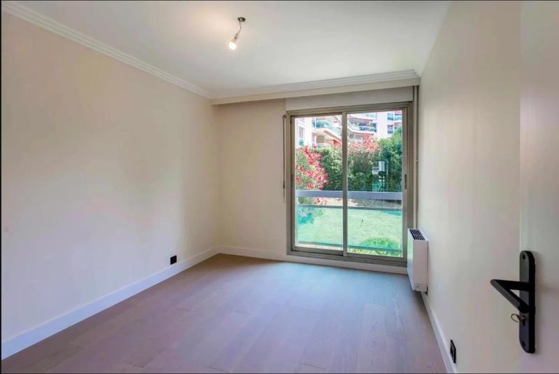 Appartement - 94 m² - 4 pièces