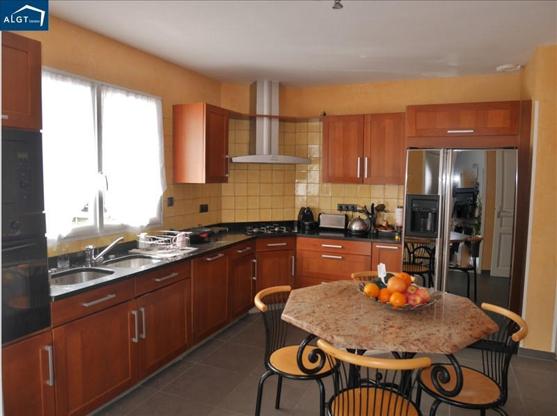 Villa - 172 m² - 6 pièces