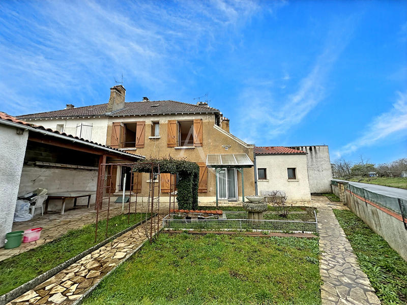 Maison - 74 m² - 4 pièces