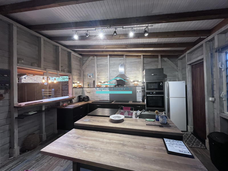 Maison - 172 m² - 7 pièces