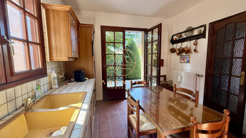 Maison - 165 m² - 6 pièces