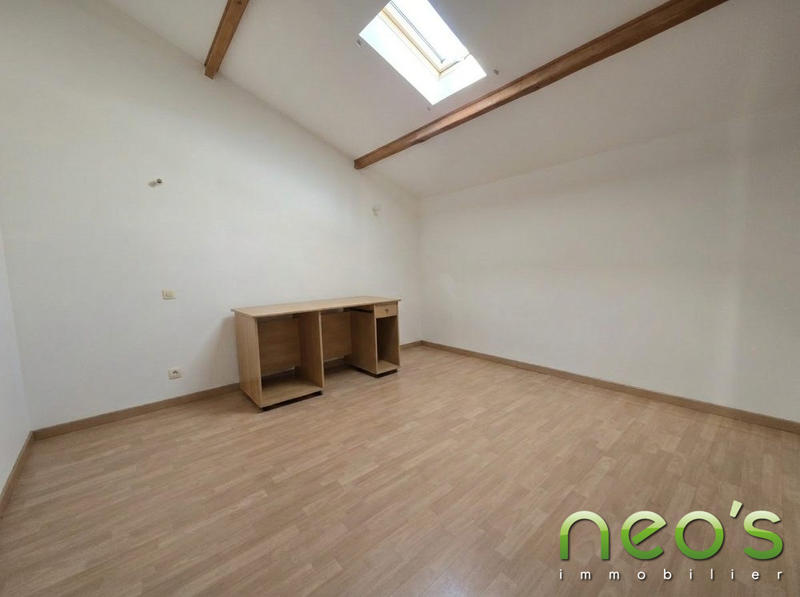 Maison - 166 m² - 9 pièces