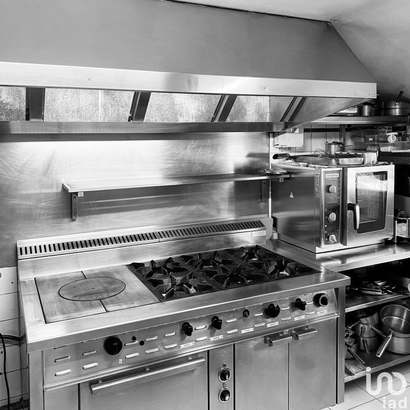 Local commercial - 180 m²