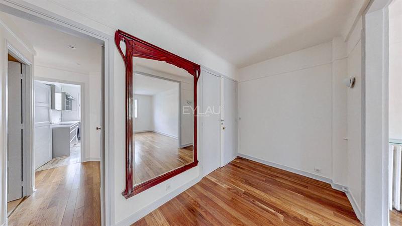 Appartement - 84 m² - 3 pièces